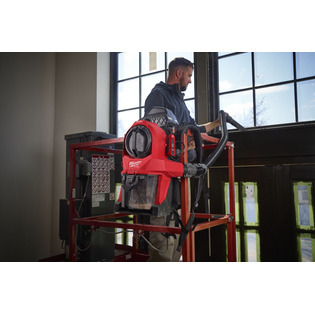 Aspirateur à dos 18v modèle fbpv2-0